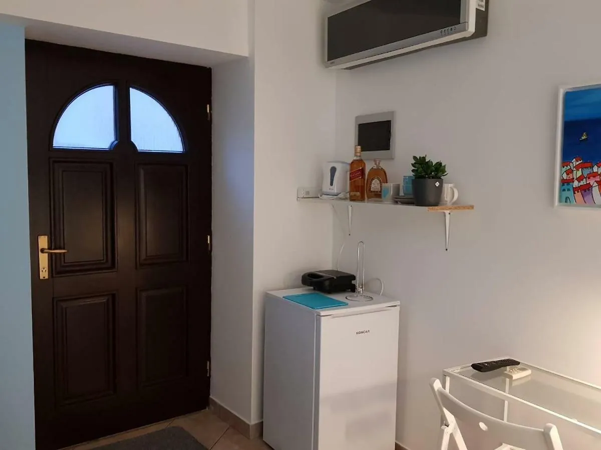 L&M Room Pula